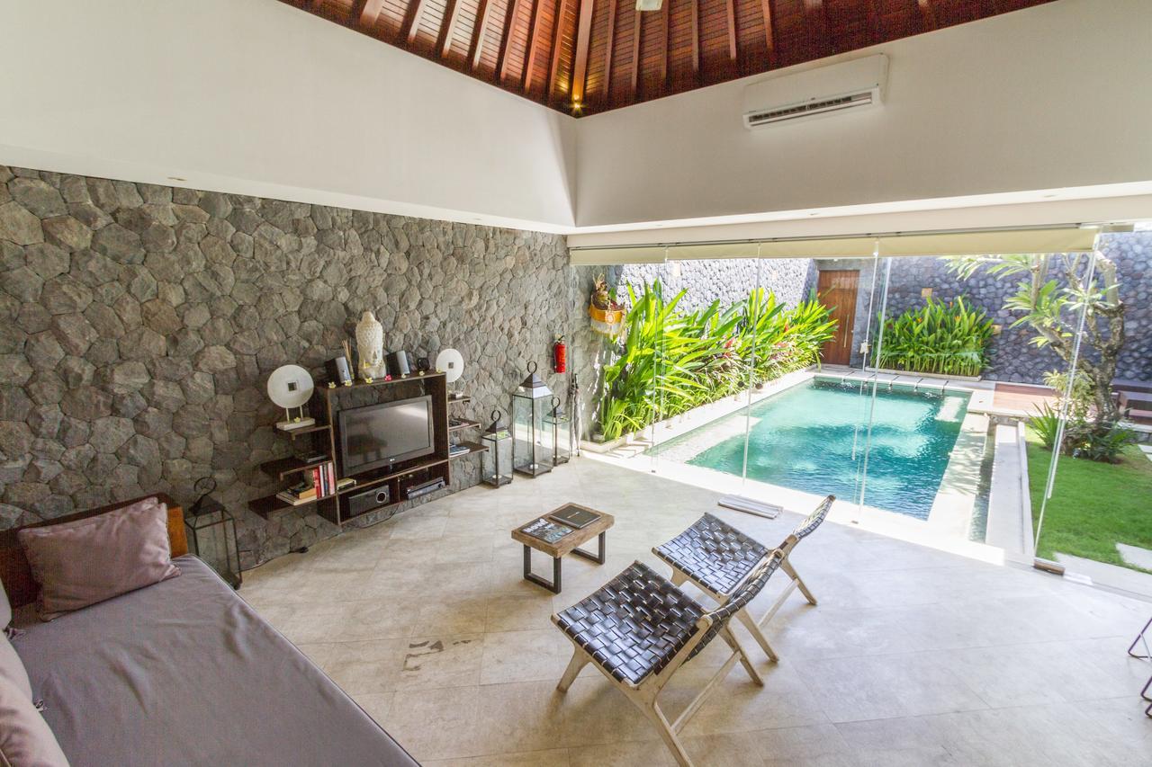 Vishuddha Ajna Villa - Outstanding 2 Bdr Villa - Great Location! Seminyak Buitenkant foto