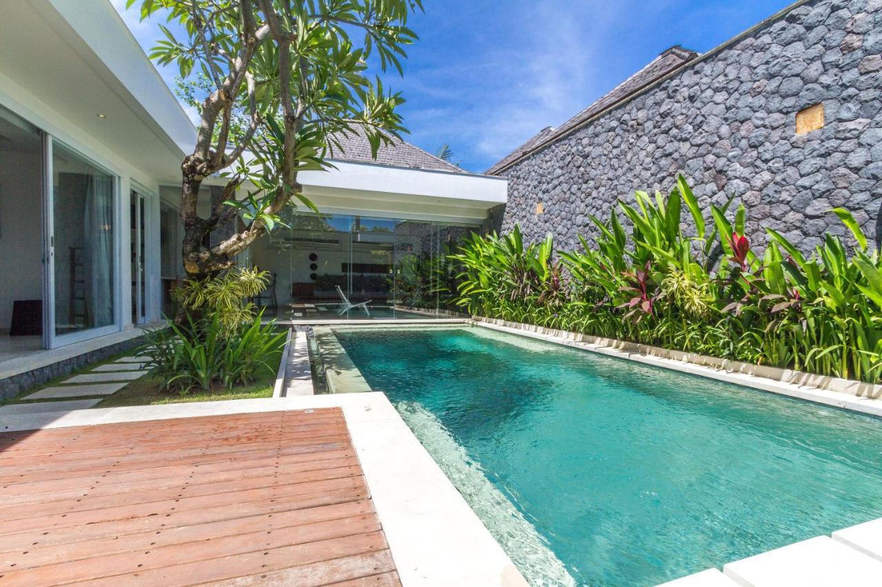 Vishuddha Ajna Villa - Outstanding 2 Bdr Villa - Great Location! Seminyak Buitenkant foto